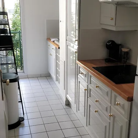 Chez Charlotte Апартаменты Шеси